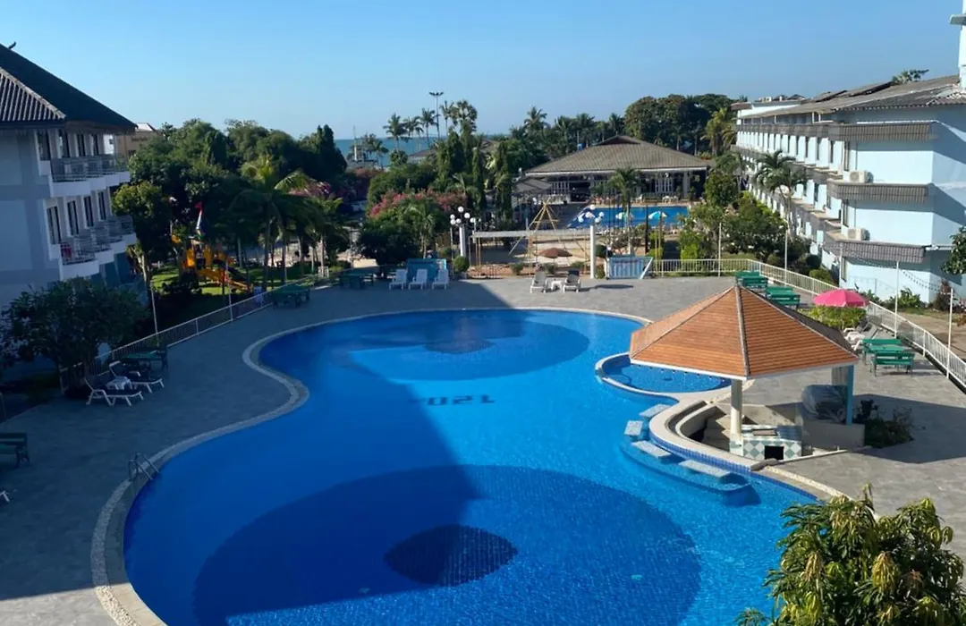 Silversand Villa Hotel-1